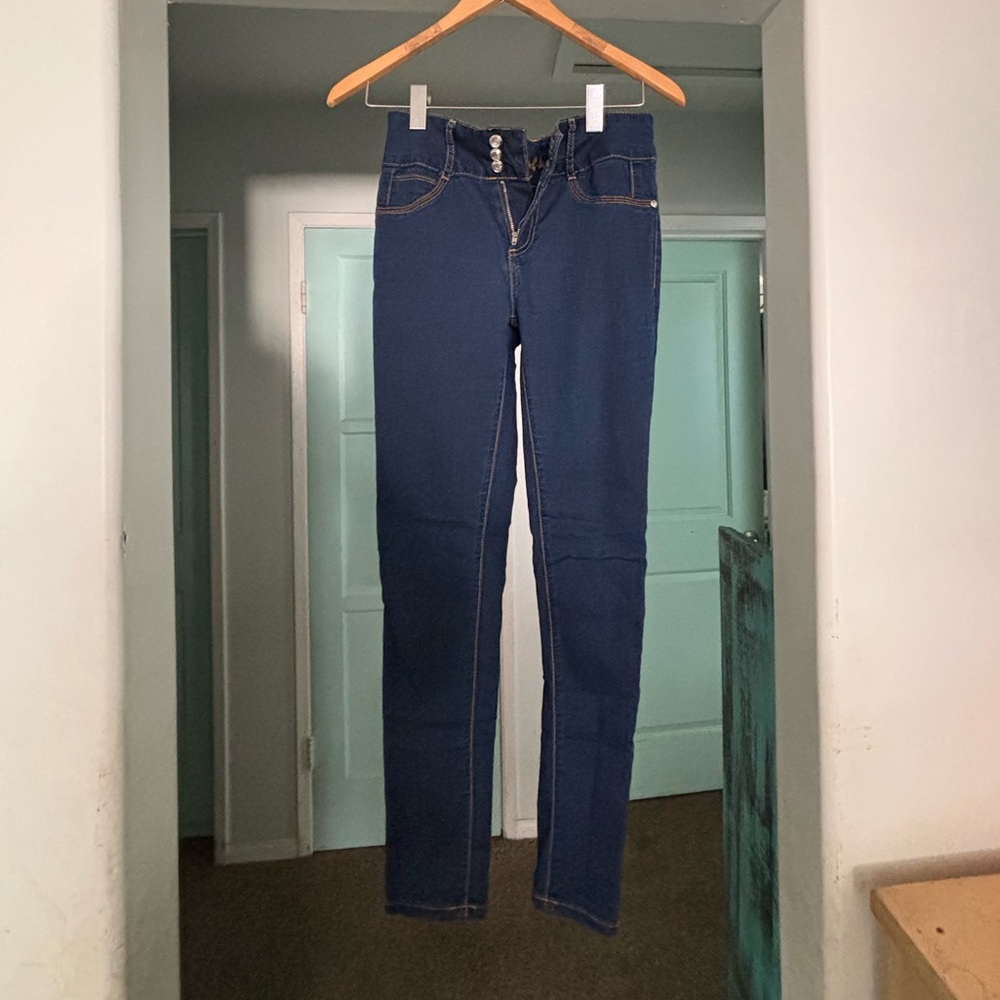 Cute rhinestoned jeans